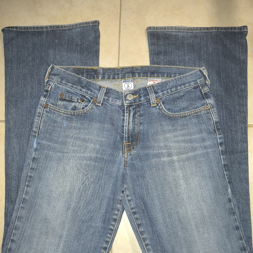Lucky Brand Classic Blue Denim Jeans, Boot Cut - Picture 4 of 7